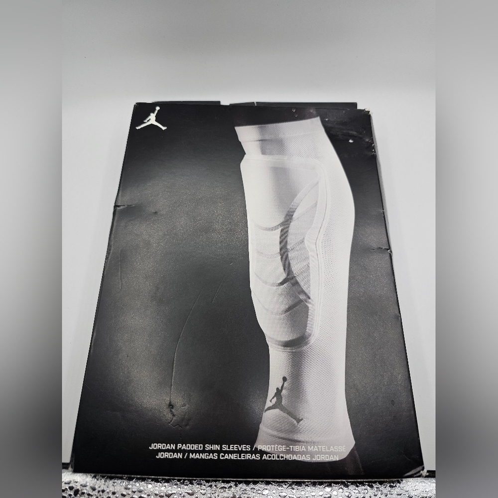 Jordan Basketball Padded Shin Sleeves Size L/XL